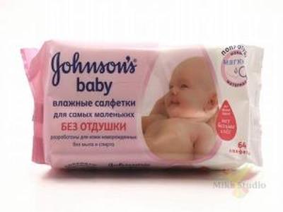 ФОТОГРАФИЯ J and J Baby Салфетки для самых маленьких Без отдушки 64шт./12шт/6296704